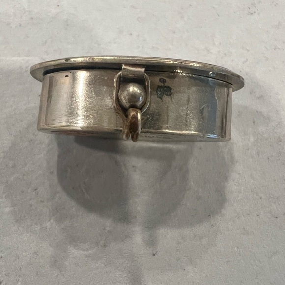 Mexico Silver & Abalone Pill Box - Picture 4 of 6